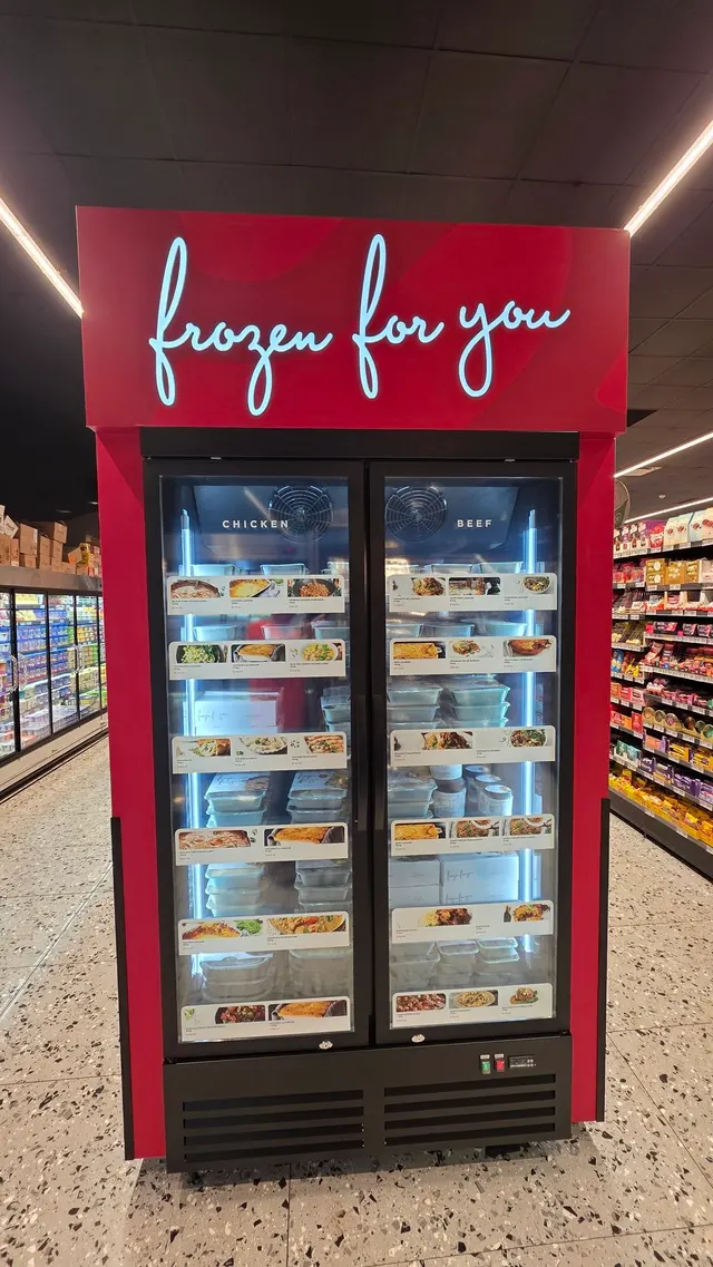 Frozen for You signage and brand details at Groenkloof, view 1