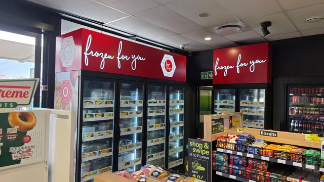 Signage for Frozen for You BP Silver Lakes