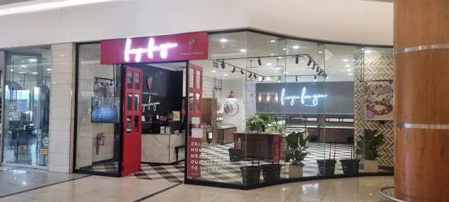 Signage for Frozen for You Bedford Centre