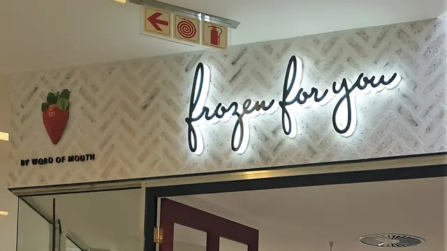Illuminated Signs — exterior signage, photograph 3