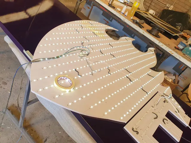 Innovating LED design — detail signage, photograph 4