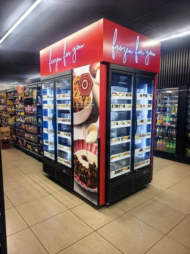 Frozen for You signage and brand details at Bloem, view 5