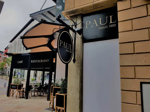 Paul — exterior signage, photograph 4